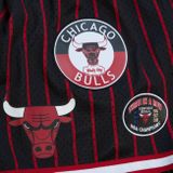 Mitchell &amp; Ness shorts Chicago Bulls City Collection Mesh Short black/red