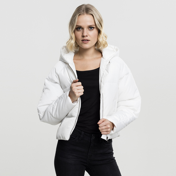 E-shop Urban Classics Ladies Hooded Oversized Puffer Jacket offwhite - M